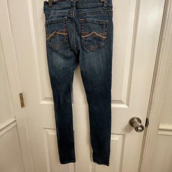 Mudd Skinny Stretch Dark Wash Jeans Size 3 Jrs - Picture 2 of 5